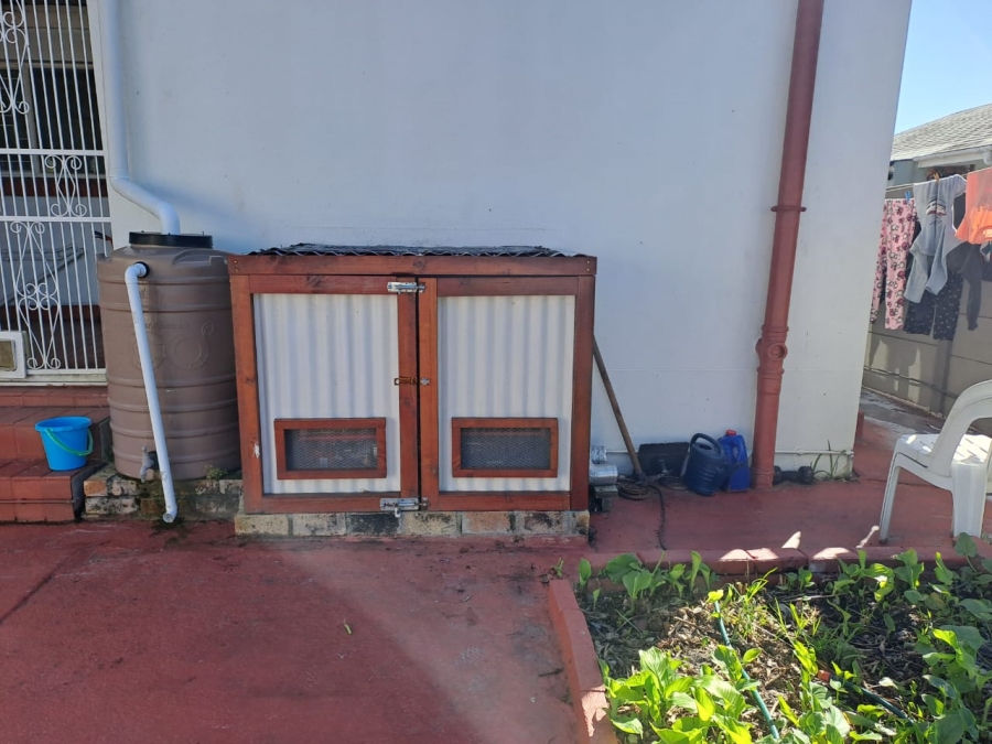4 Bedroom Property for Sale in Morningside Eastern Cape